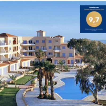 Kings Palace - Modern Penthouse With Incredible Sea Views Paphos Ngoại thất bức ảnh