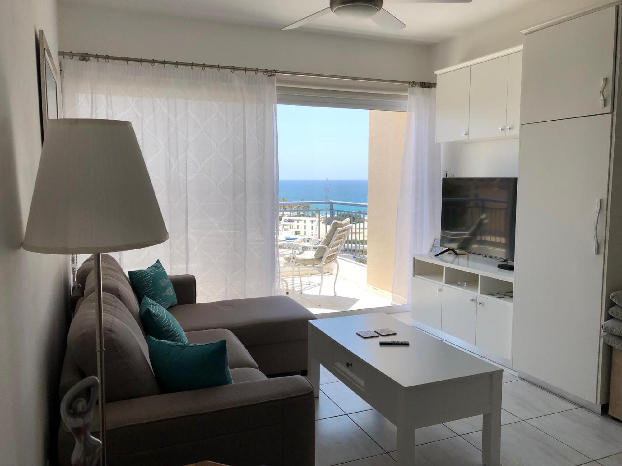 Kings Palace - Modern Penthouse With Incredible Sea Views Paphos Ngoại thất bức ảnh