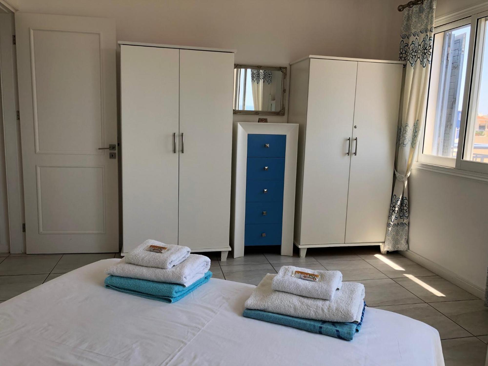 Kings Palace - Modern Penthouse With Incredible Sea Views Paphos Ngoại thất bức ảnh